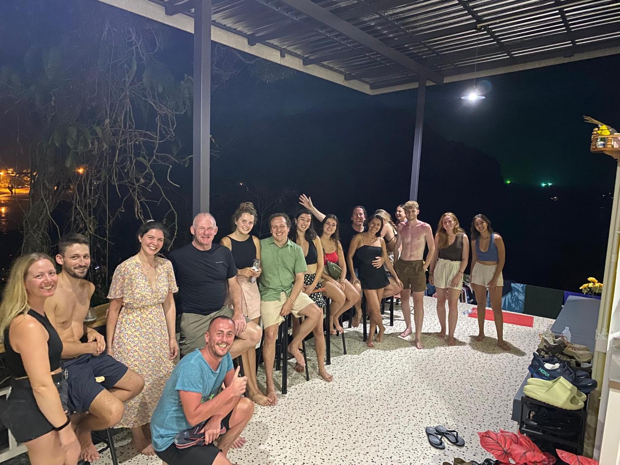 The View Hostel Phi Phi Don Exterior photo